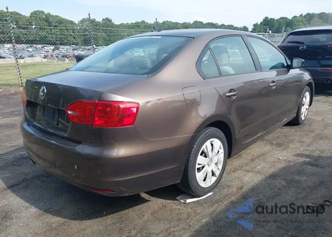 2011 Volkswagen Jetta 2.0L S z USA, uszkodzony, nr VIN 3VW2K7AJ3BM381679